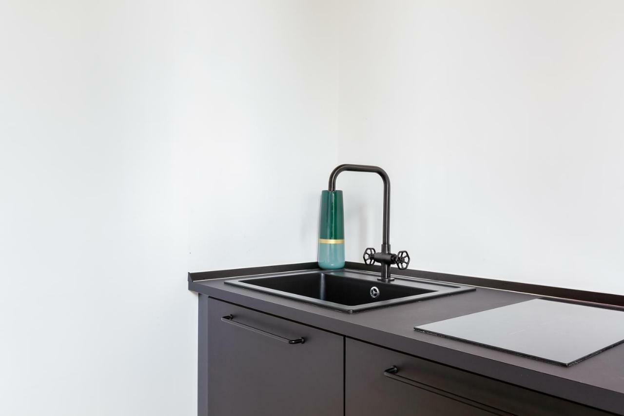Modern And Cozy Apt In Porta Romana Milano Ngoại thất bức ảnh