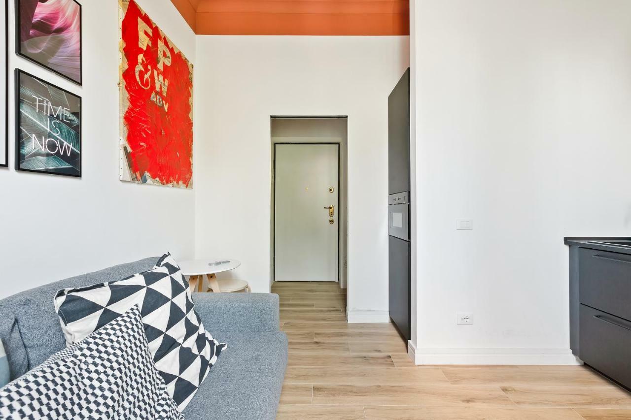 Modern And Cozy Apt In Porta Romana Milano Ngoại thất bức ảnh